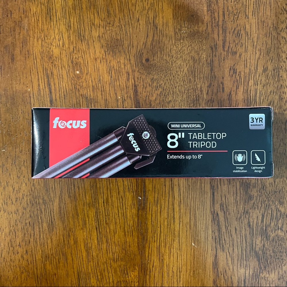 Focus mini universal 8” tabletop tripod